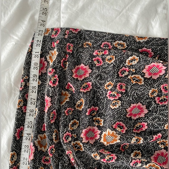 Rebecca Minkoff Romy Black Floral Print Ruched Skirt with Tassels Sz 10 - Picture 7 of 8